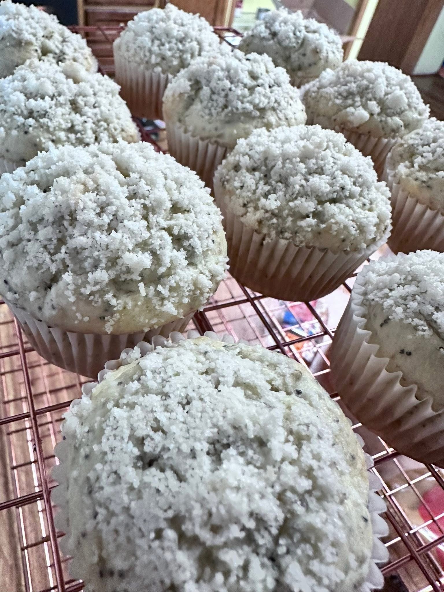 Lemon poppyseed muffins